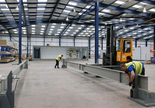 Dịch vụ vệ sinh công nghiệp chuyên nghiệp